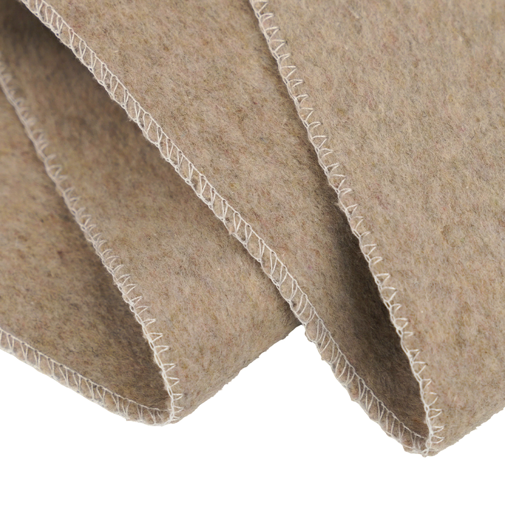 ขนสัตว์ 50% , โพลีเอสเตอร์ 40% , เส้นใยอื่นๆ 10%, 720 กรัม/เมตร, สีถั่วบด, ผ้าขนสัตว์สองหน้าแบบหนา, ML-0124-4382-1