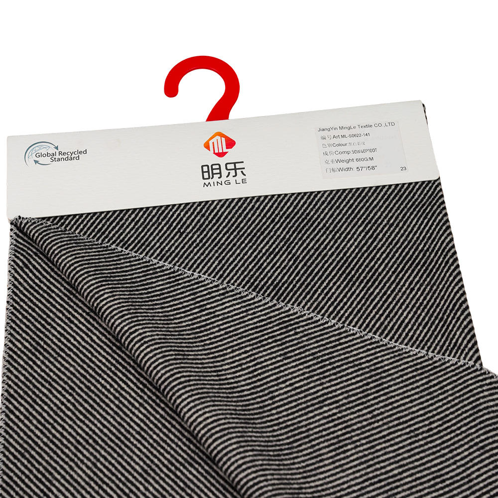 ขนสัตว์ 50%, โพลีเอสเตอร์ 40%, เส้นใยอื่นๆ 10%, 680G/M, สีดำและสีขาว, ผ้า Twill Melton, ML-S0622-141