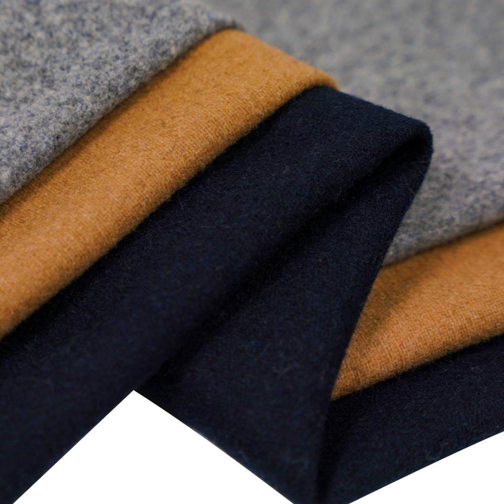 ขนสัตว์ 50%, โพลีเอสเตอร์ 40%, เส้นใยอื่นๆ 10%, 340G/M, คาเมล, ผ้าสักหลาด, ML-S0624-201-9