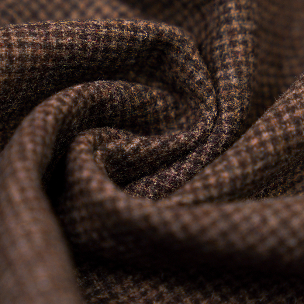 ขนสัตว์ 60%, โพลีเอสเตอร์ 30%, เส้นใยอื่นๆ 10%, 300 กรัม/เมตร, กาแฟผสม + ข้าวฟ่างถั่วแดง, ผ้าสักหลาด, ML-S06-050