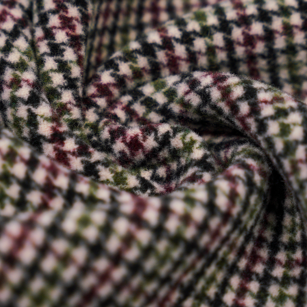 ขนสัตว์ 20%, โพลีเอสเตอร์ 70%, เส้นใยอื่นๆ 10%, 800G/M, ลายตารางสี, ผ้ากำมะหยี่สองด้าน, ML-4400-3